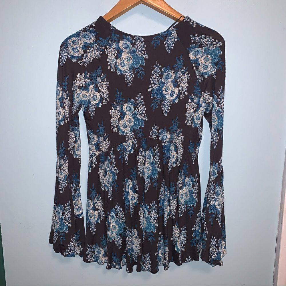 Free People Floral Tunic Size Small - Picture 5 of 5